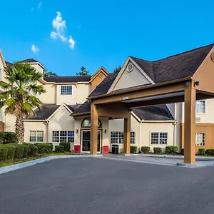 3* Hotel Red Roof Plus+ & Savannah - I-95