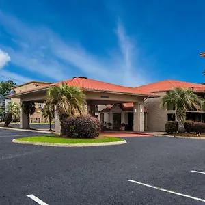 Lodge Super 8 By Wyndham, Savannah