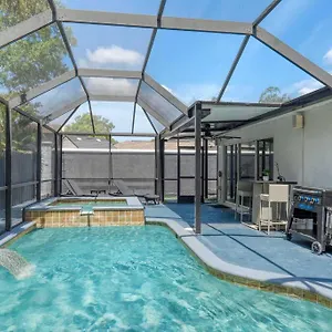  Apartment Luxury Style Townhome With Pool - 1 Miles To Bucs Stadium United States