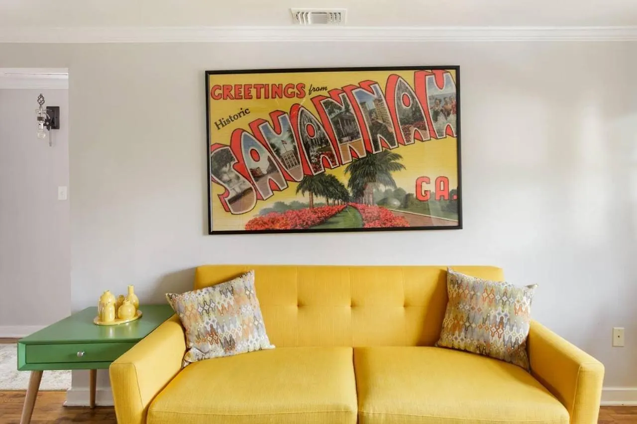 Διαμέρισμα Vibrant, Colorful Condo Building With Backyard Firepit And Games Σαβάνα